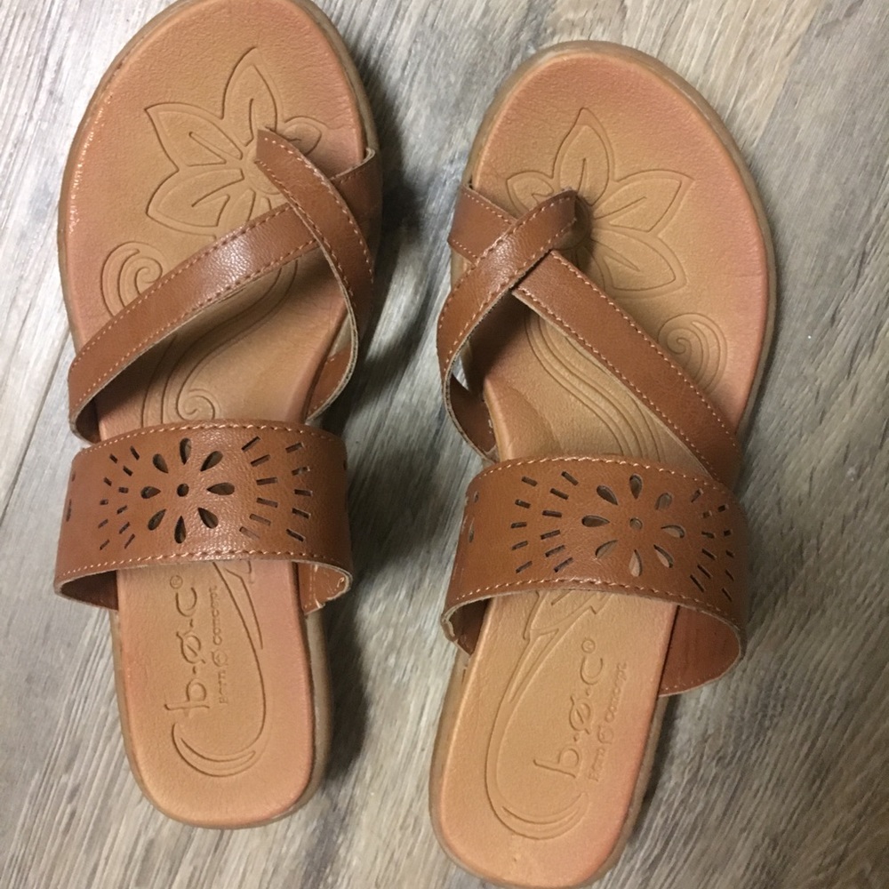 BOC Edessa tan/light brown sandals sz 7